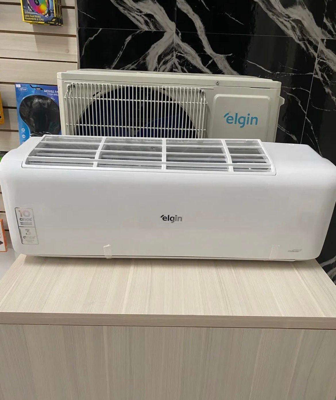 Ar-condicionado Elgin disponível na loja CINEAR